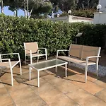Casa vacanze Casa Del Riccio Fronte Mare Mola di Bari