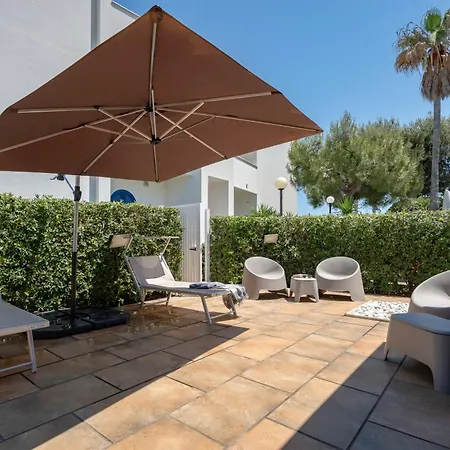 Casa Del Riccio Fronte Mare Casa vacanze Mola di Bari